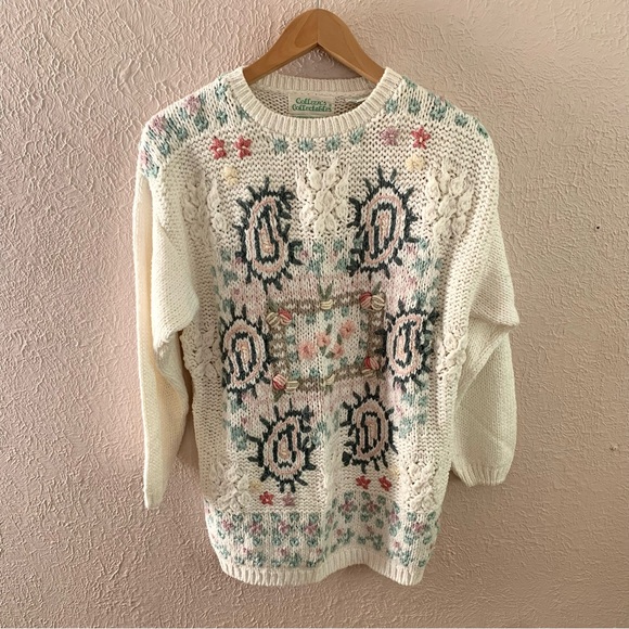 Vintage Sweaters - Vintage Granny Chic Hand Knit Sweater Floral and paisley